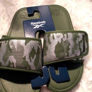 Reebok Classic Slides Camo Army Green Youth Size 5.